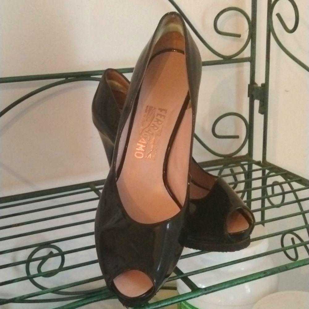 💕SALVATORE FERRAGAMO SHOES💕